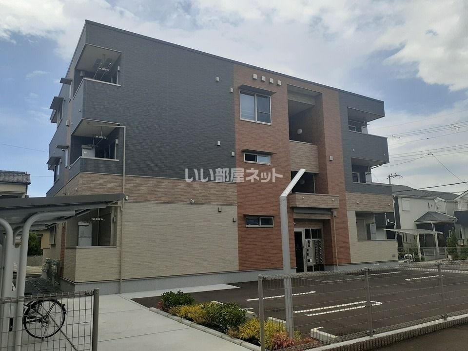 パストラーレ高槻の外観画像