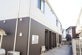 ウィット オザキの外観画像