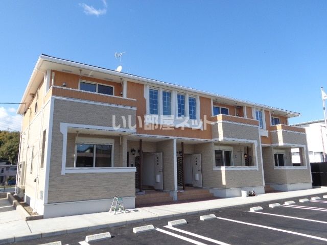 ベルフラワーⅢの外観画像