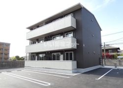 ツマサイト A棟の外観画像