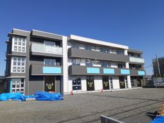 デコラシオン 住居の外観画像