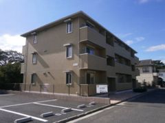 ペルル・ドミールの外観画像