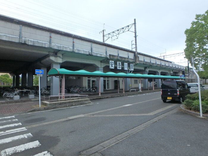 近くに施設あり