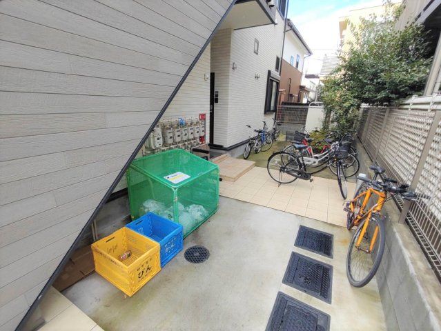 その他