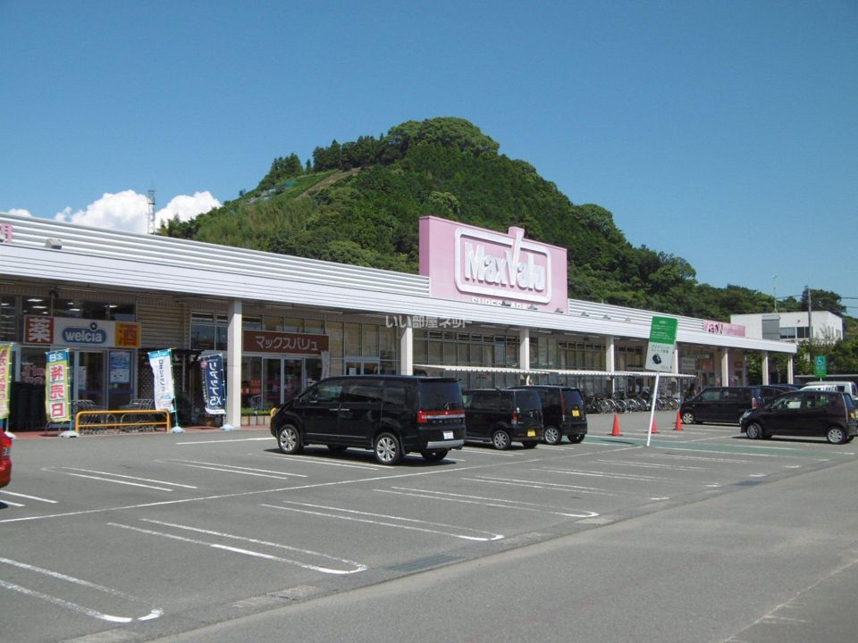 近くに施設あり