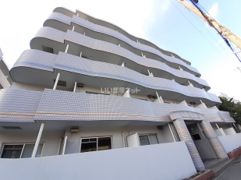 シャトラン弓木参番館の外観画像