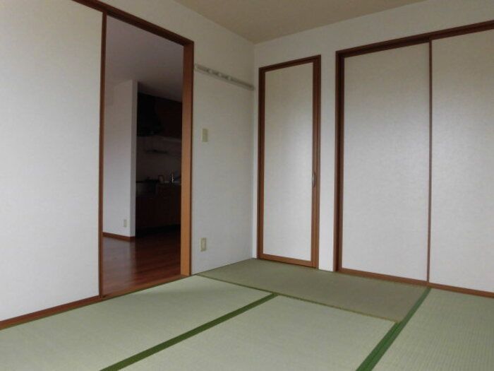 ベッドルーム