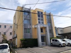 ラ・ルーナの外観画像