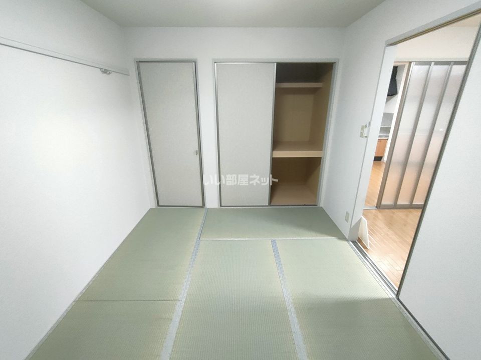 ベッドルーム