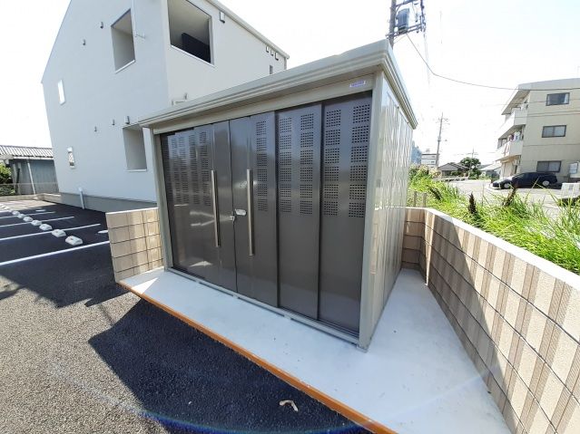 その他