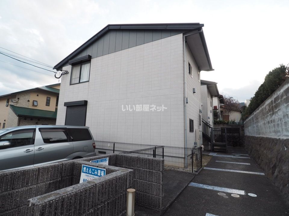 フォレストヒルズⅡの外観画像
