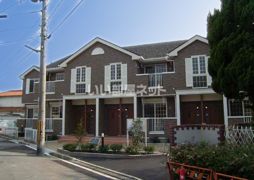 クレスタリアの外観画像