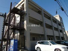 ビラ・レークサイドの外観画像