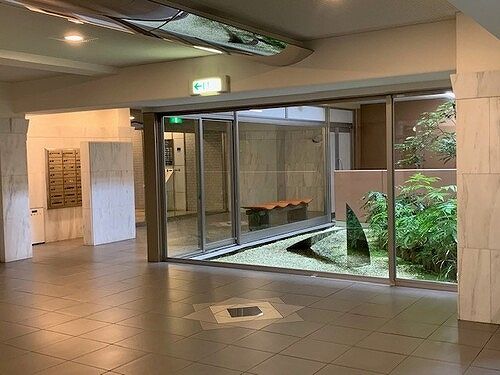 ロビー