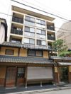 ヴィラスタジオーネ御所南の外観