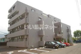 トレステーラ下芹の外観画像