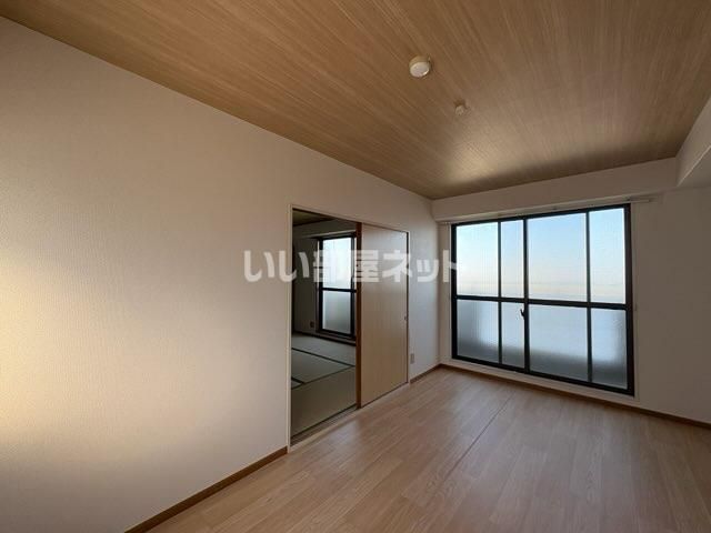 洋室