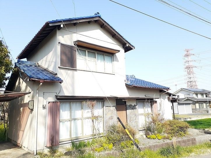朝日町縄生のお家の外観画像