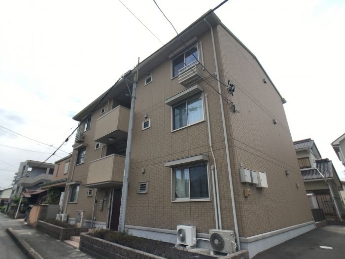 ドマーニの外観画像