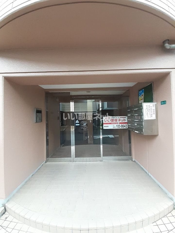 エントランス