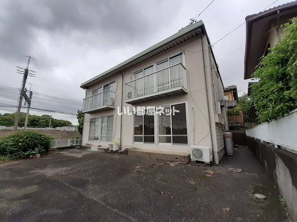 プレジール三沢の外観画像