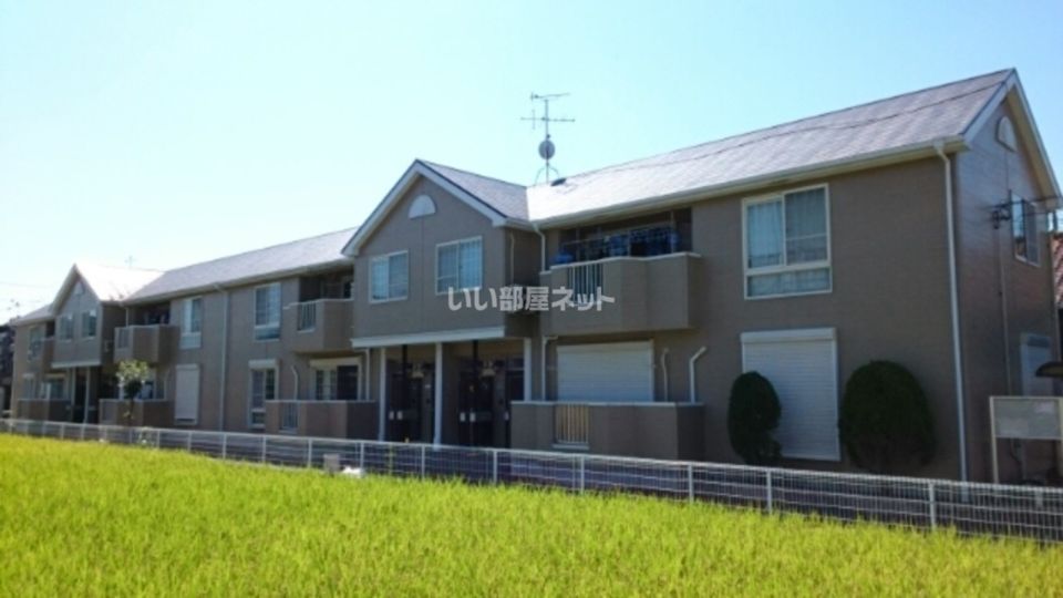 天理駅より徒歩16分 築25年9ヶ月 2階建の賃貸物件