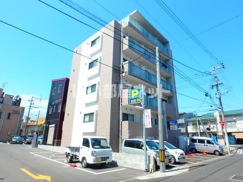 U．TOPOSの外観画像