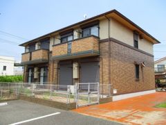 フロンティエール 西館の外観画像