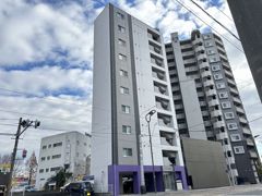 CROSS HALL 慶徳の外観画像