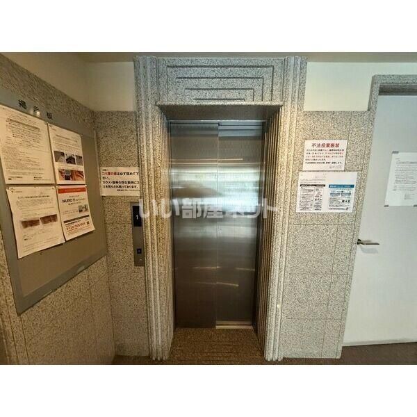 ロビー