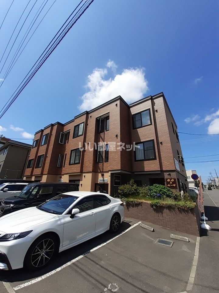 ブランドバーグ1stの外観画像