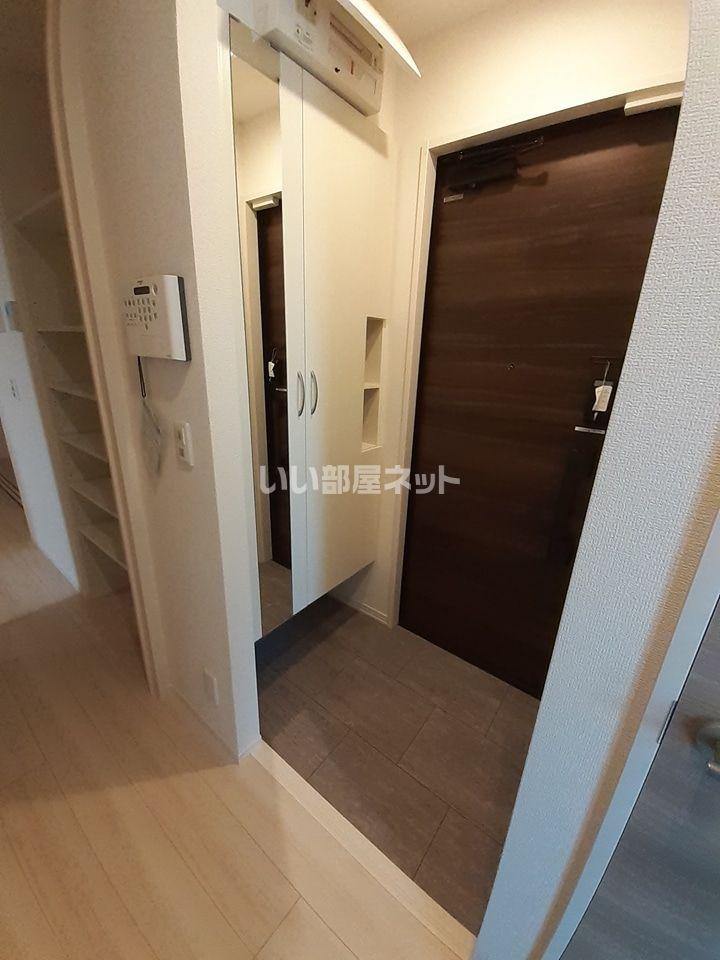玄関