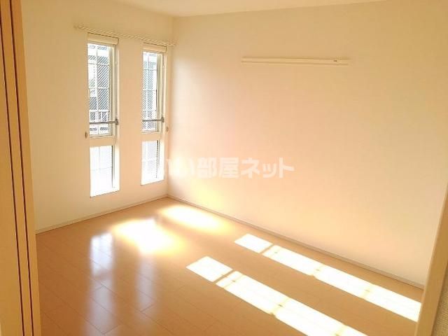 ベッドルーム