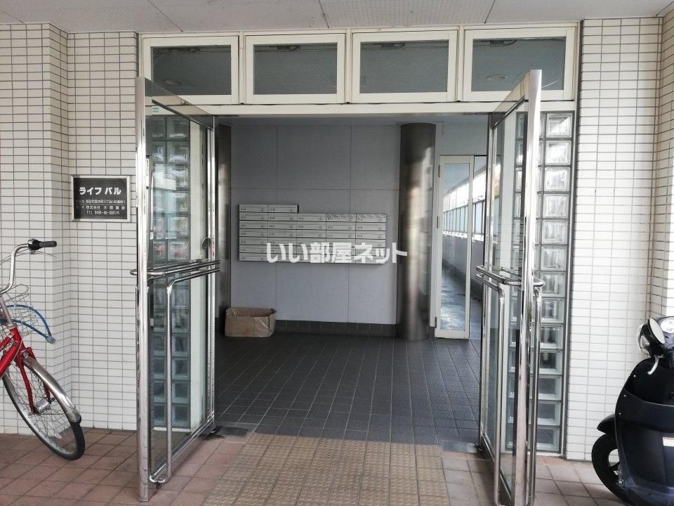 エントランス