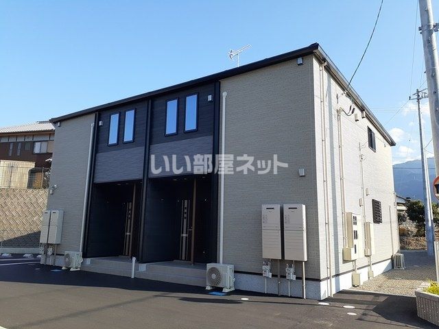 メゾンリヴィエール4の外観画像