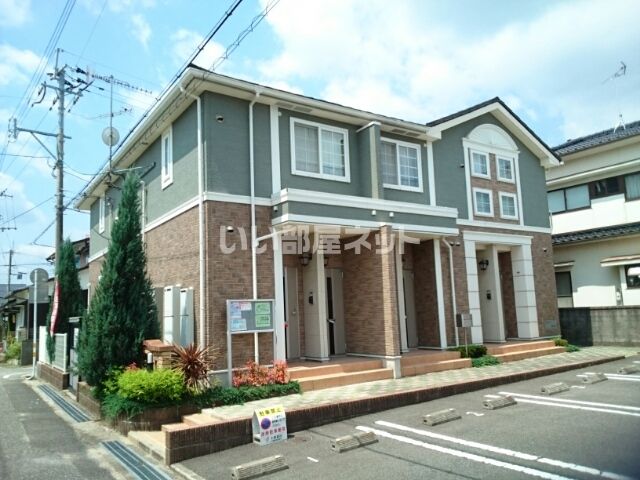 グリーンウラナスの外観画像