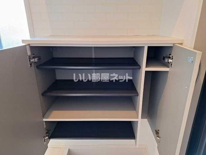 収納