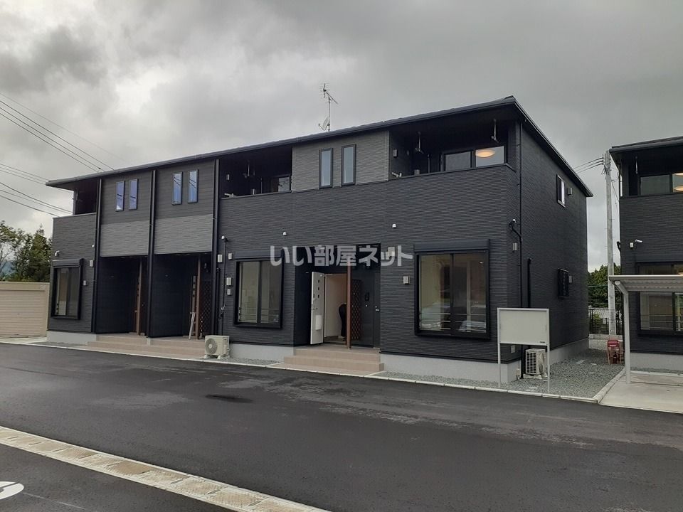 阿蘇駅よりバス4分 徒歩2分 築2年4ヶ月 2階建の賃貸物件