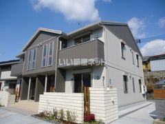 キャトルセゾン B棟の外観画像