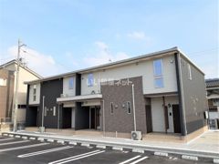 グノシエンヌ・ルージュの外観画像