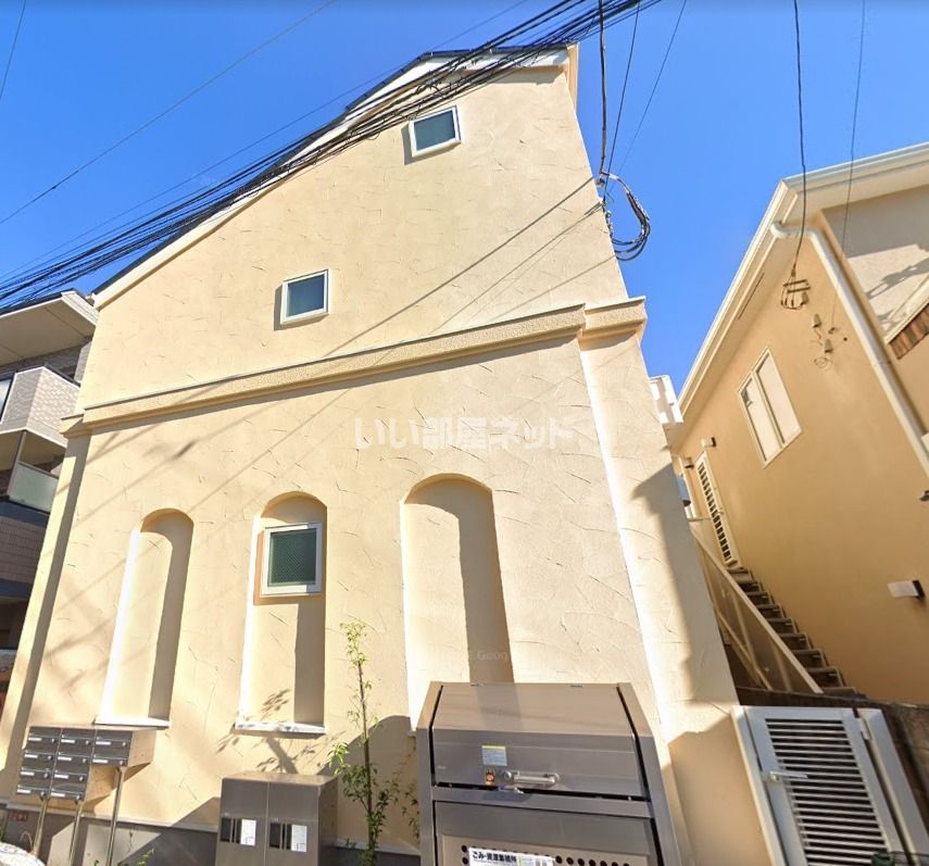 カサ・サンブラスの外観画像