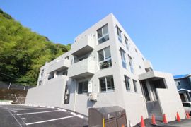 8 courtの外観画像