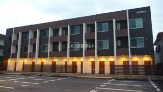 プレミアム県庁前（B棟）の外観画像