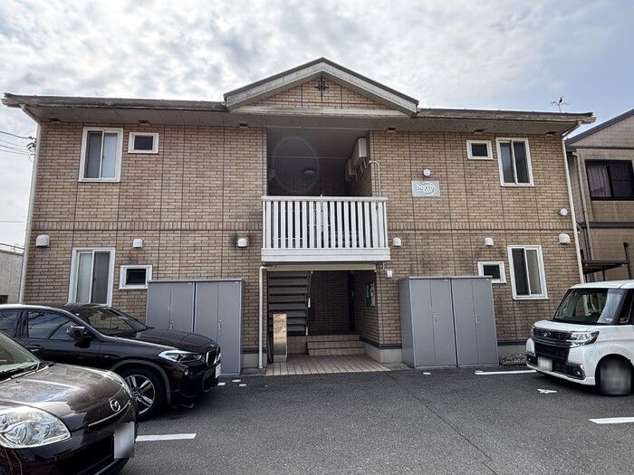 ノース・イーストの外観画像