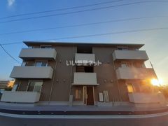 カルテット D棟の外観画像