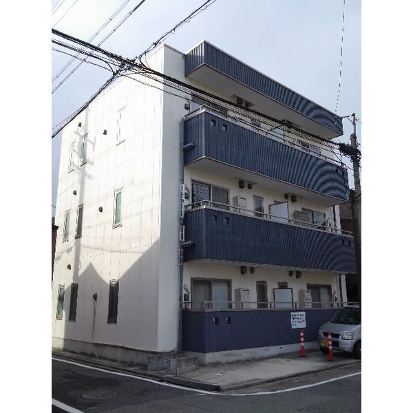 ウエストプレイストクヤマの外観画像