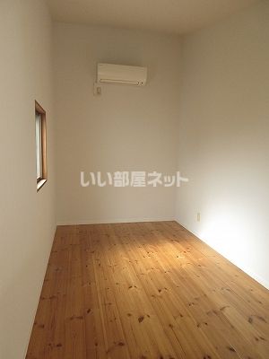 ベッドルーム