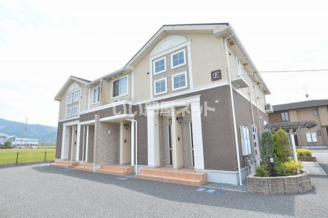 NMON Eの外観画像