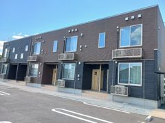 ホワイトストーク九日市の外観画像