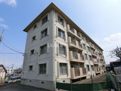 勝田ハイツの外観画像